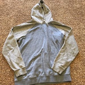 Mens Quicksilver Size Large Hoodie 🎈3/$15